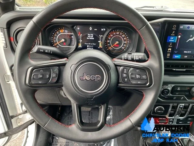 Used 2024 White Jeep Rubicon image 33