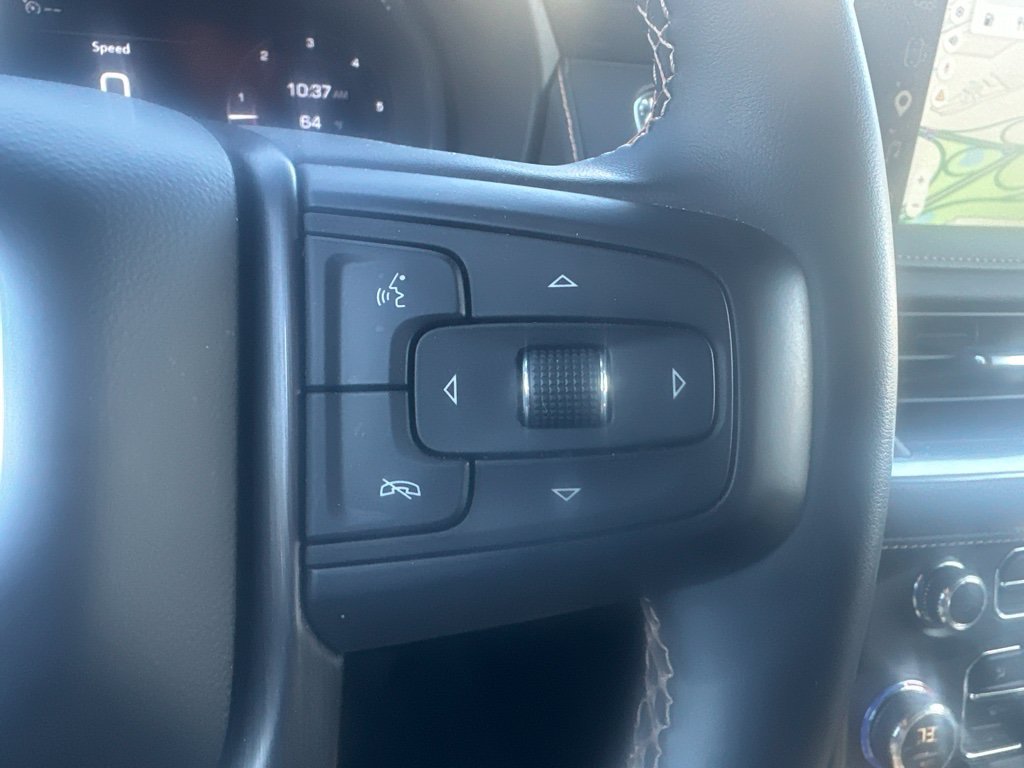 Used 2023 Red GMC AT4 image 12