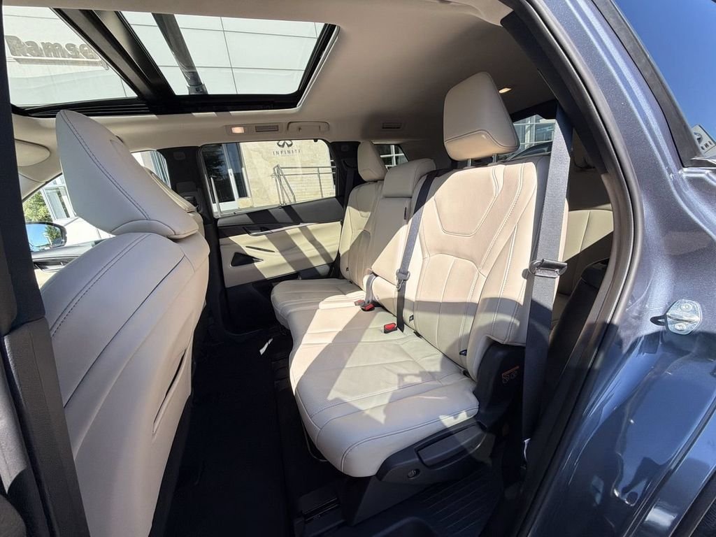 Certified Used 2023 Blue INFINITI Sensory image 23