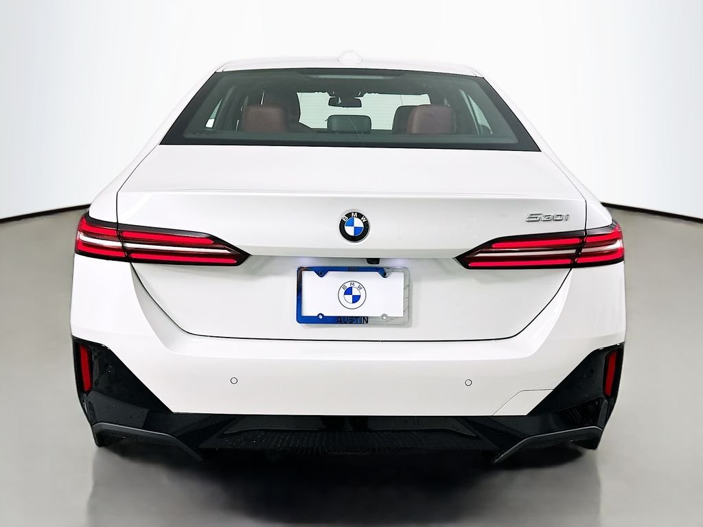 2025 BMW 5 Series 530i - Photo 6