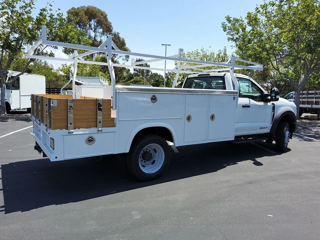 New 2025 Oxford White Ford XL image 28