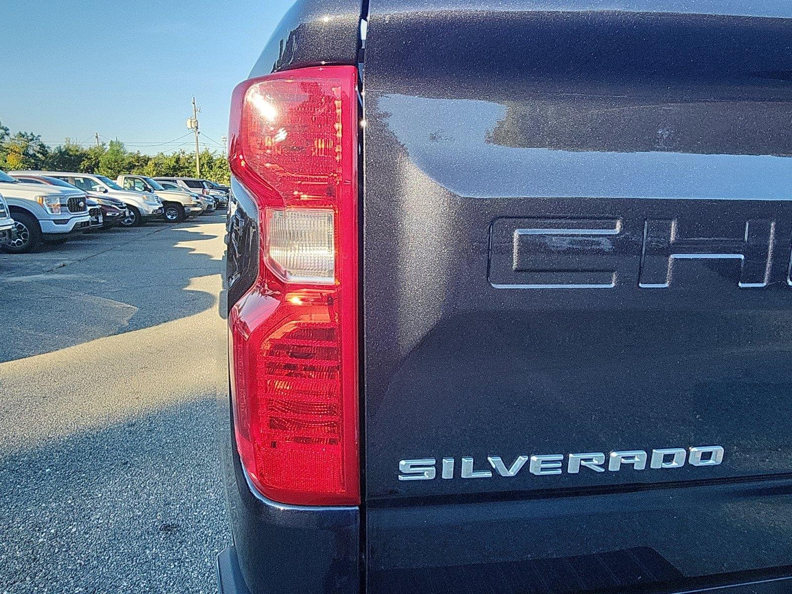 2024 Chevrolet Silverado 1500 LT - Photo 10