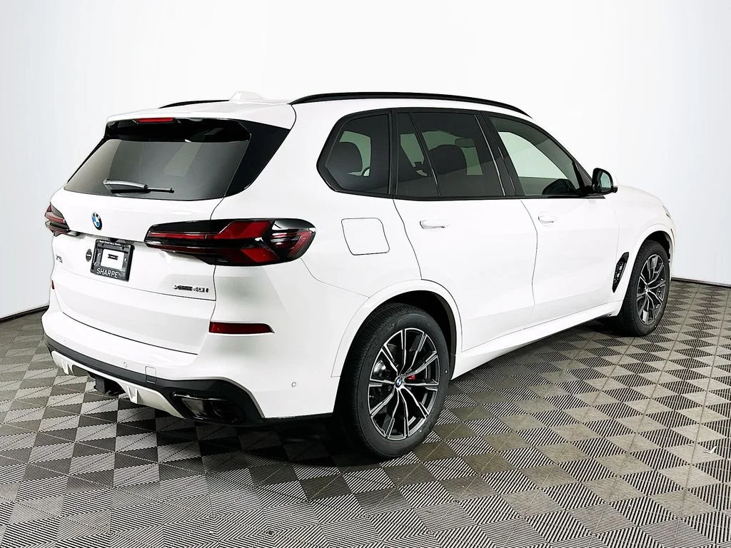 New 2026 Alpine White BMW xDrive40i image 5