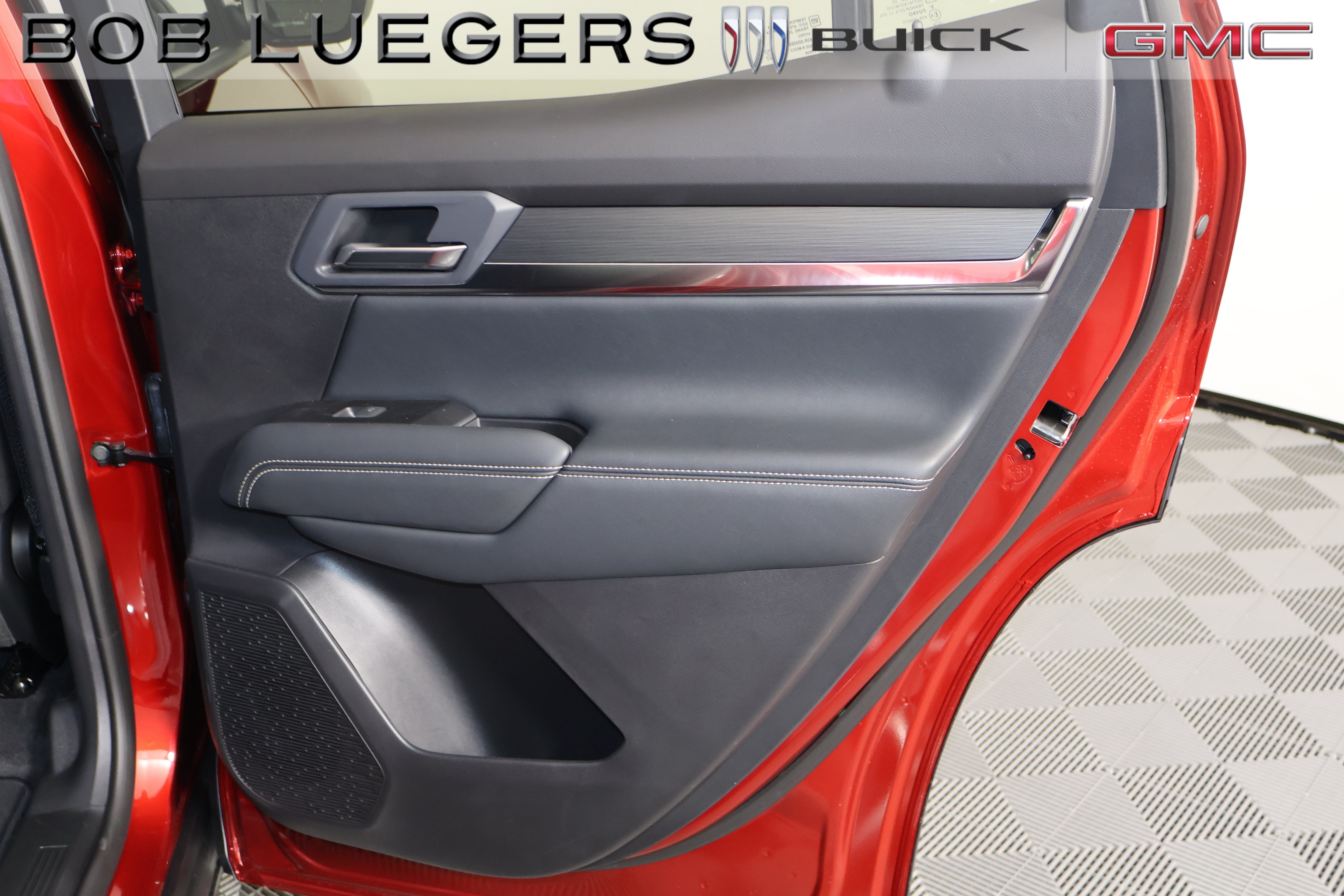 2027 GMC Terrain Elevation - Photo 15
