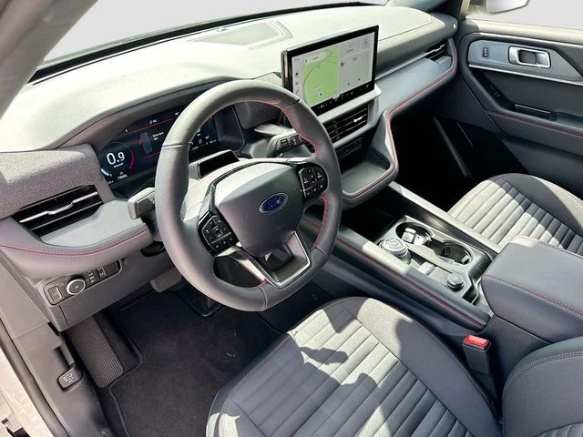 New 2026 White Metallic Ford ST-Line image 6