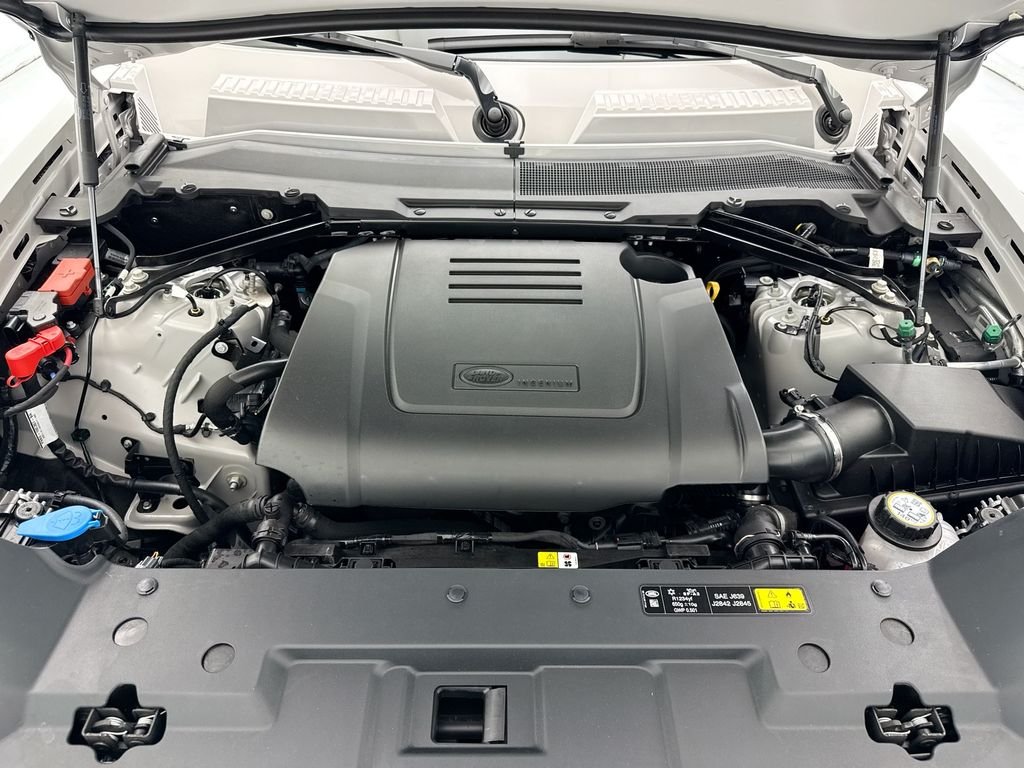 New 2026 Borasco Grey Land Rover S image 28