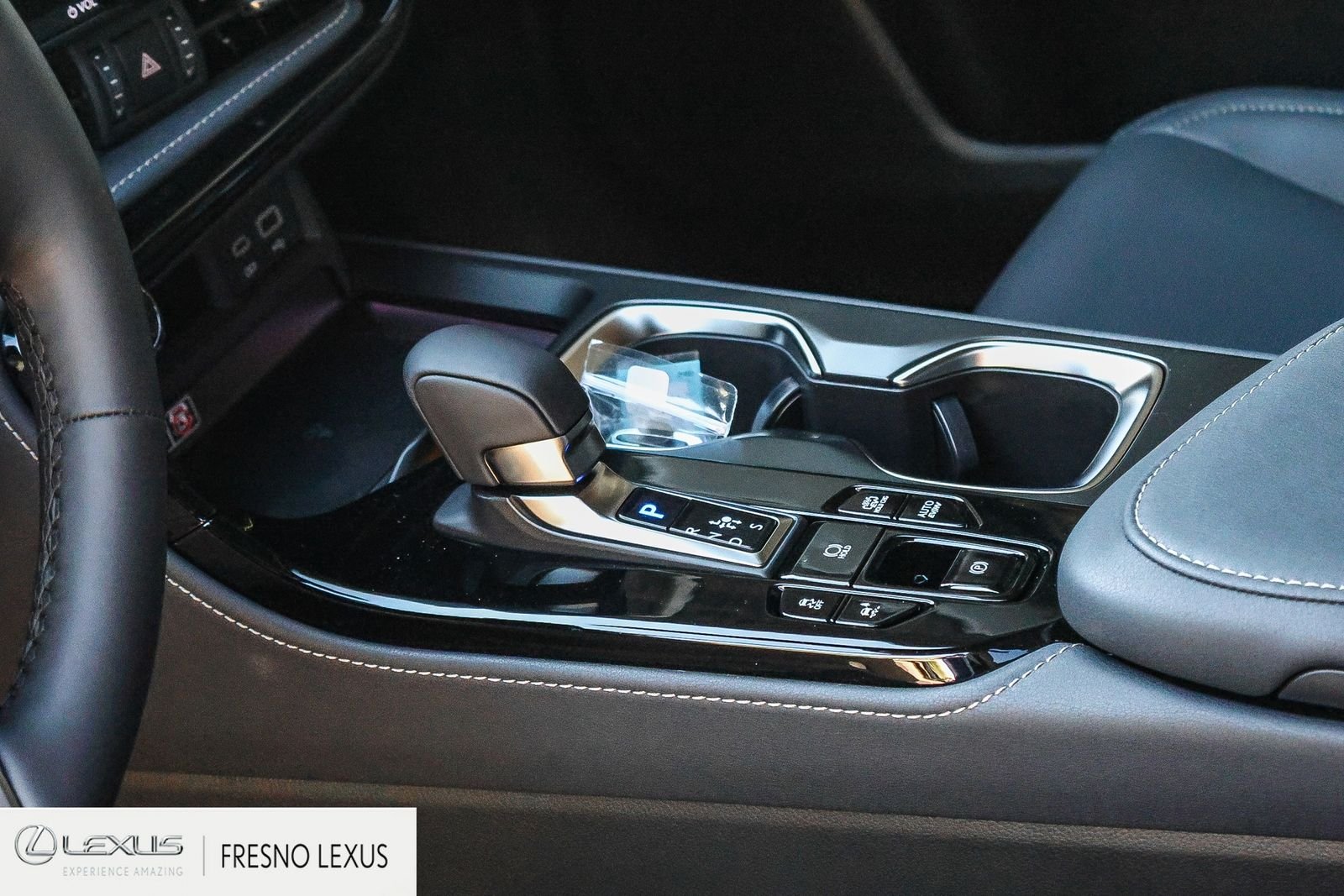 2026 Lexus NX 450h+ Luxury - Photo 20