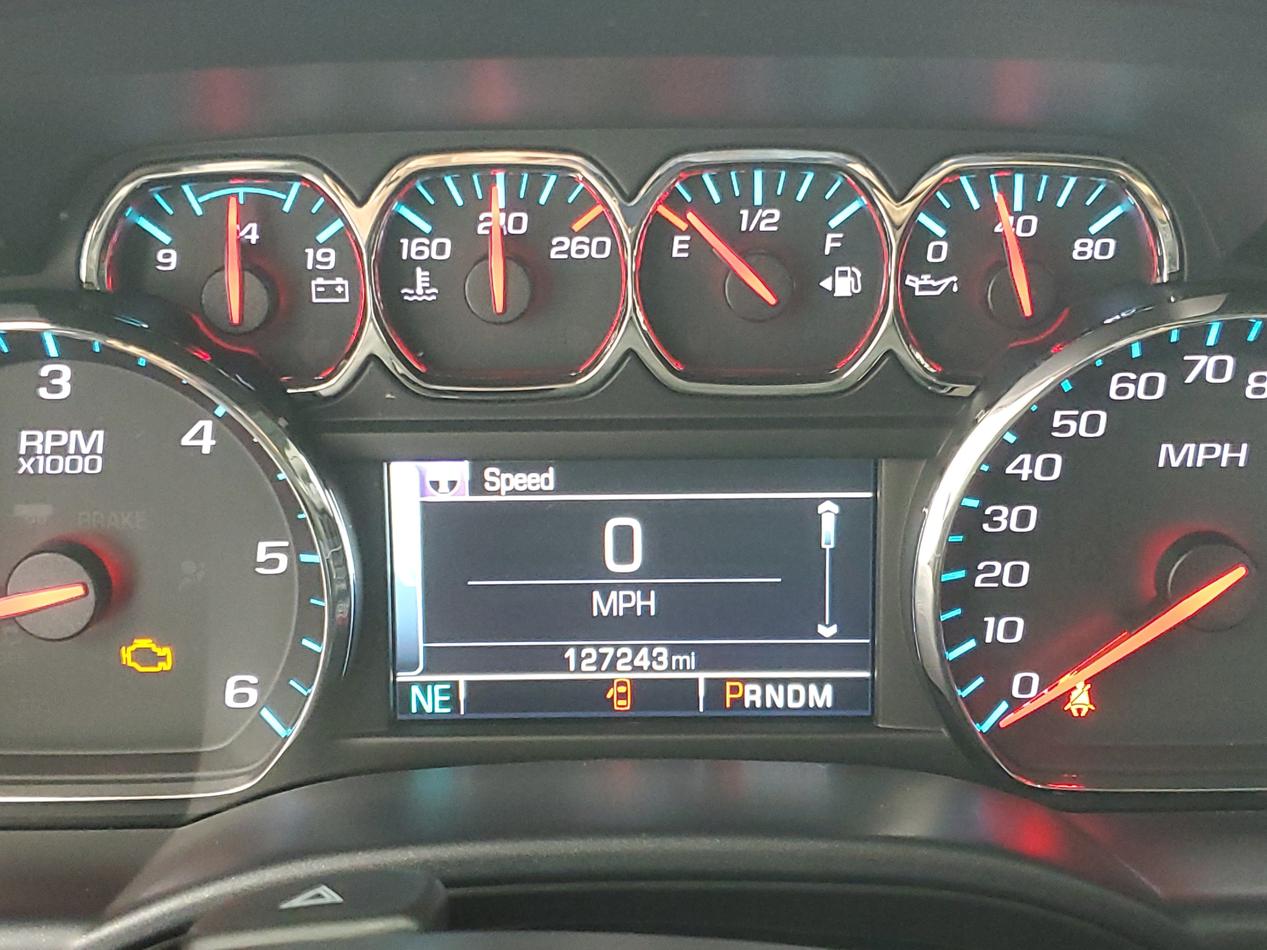 Used 2015 White Diamond Pearl Chevrolet LT image 26