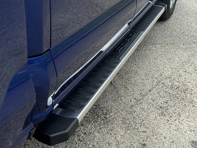 New 2026 Blue Ford XLT image 18