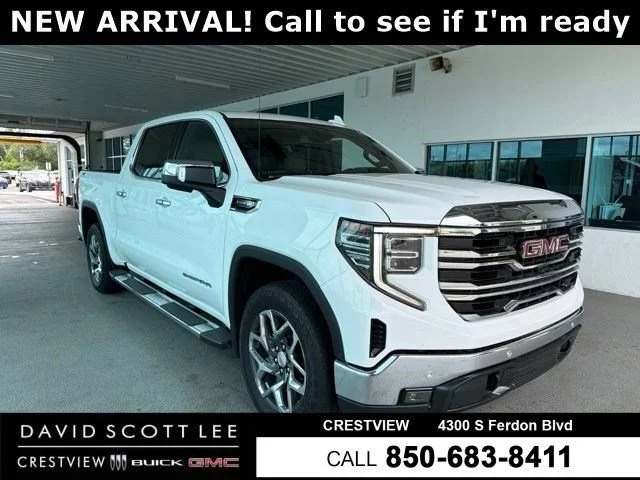 Used 2024 Summit White GMC SLT image 1