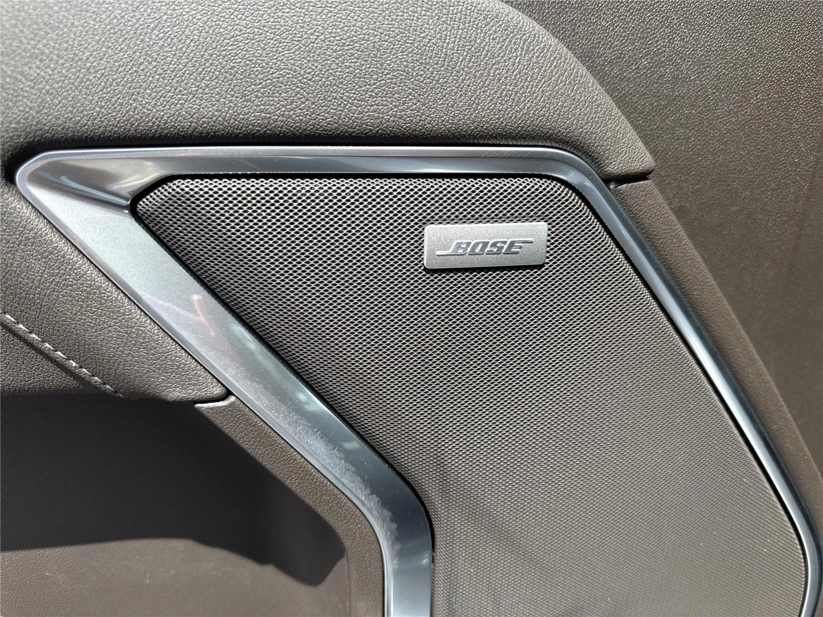 New 2026 Summit White GMC SLT image 20
