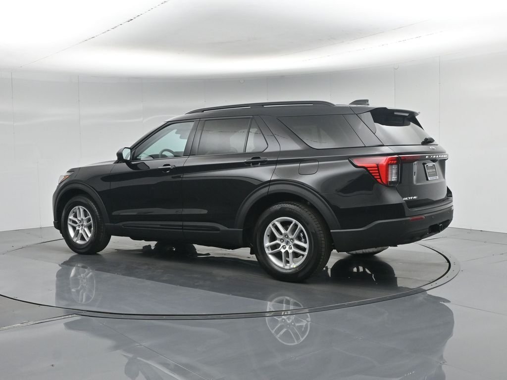 New 2026 Agate Black Metallic Ford Active image 6