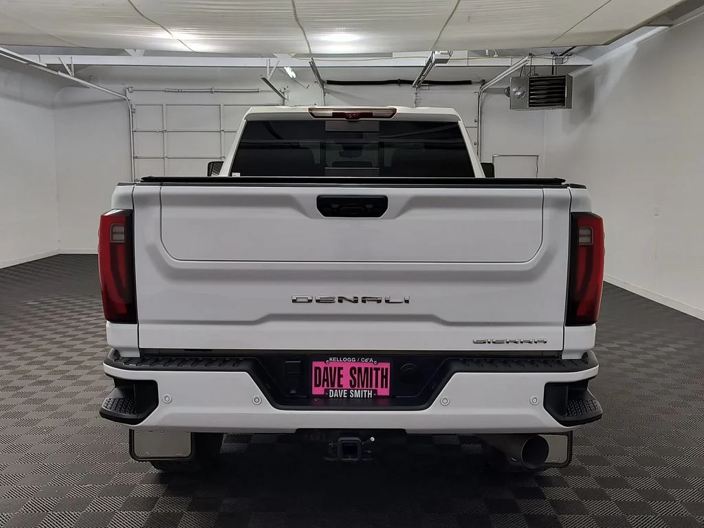 Used 2024 Summit White GMC Denali image 10