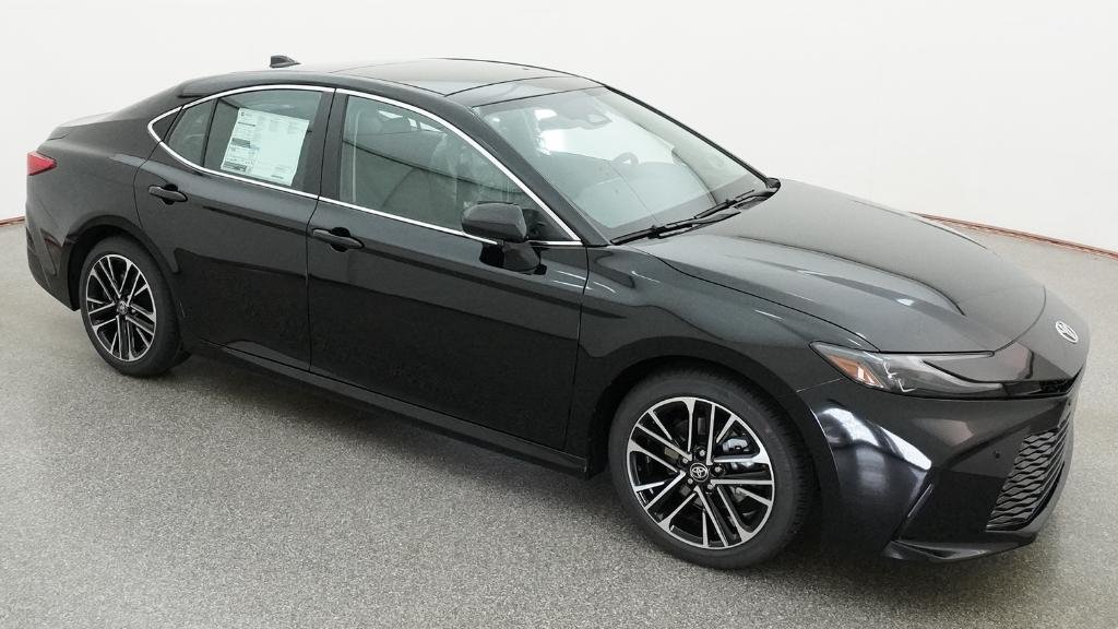 New 2026 Midnight Black Metallic Toyota XLE image 16