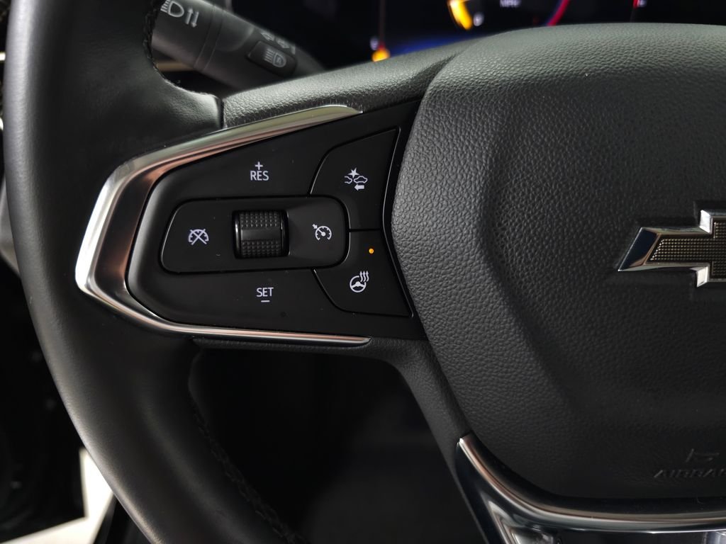 Used 2025 Mosaic Black Metallic Chevrolet ACTIV image 19
