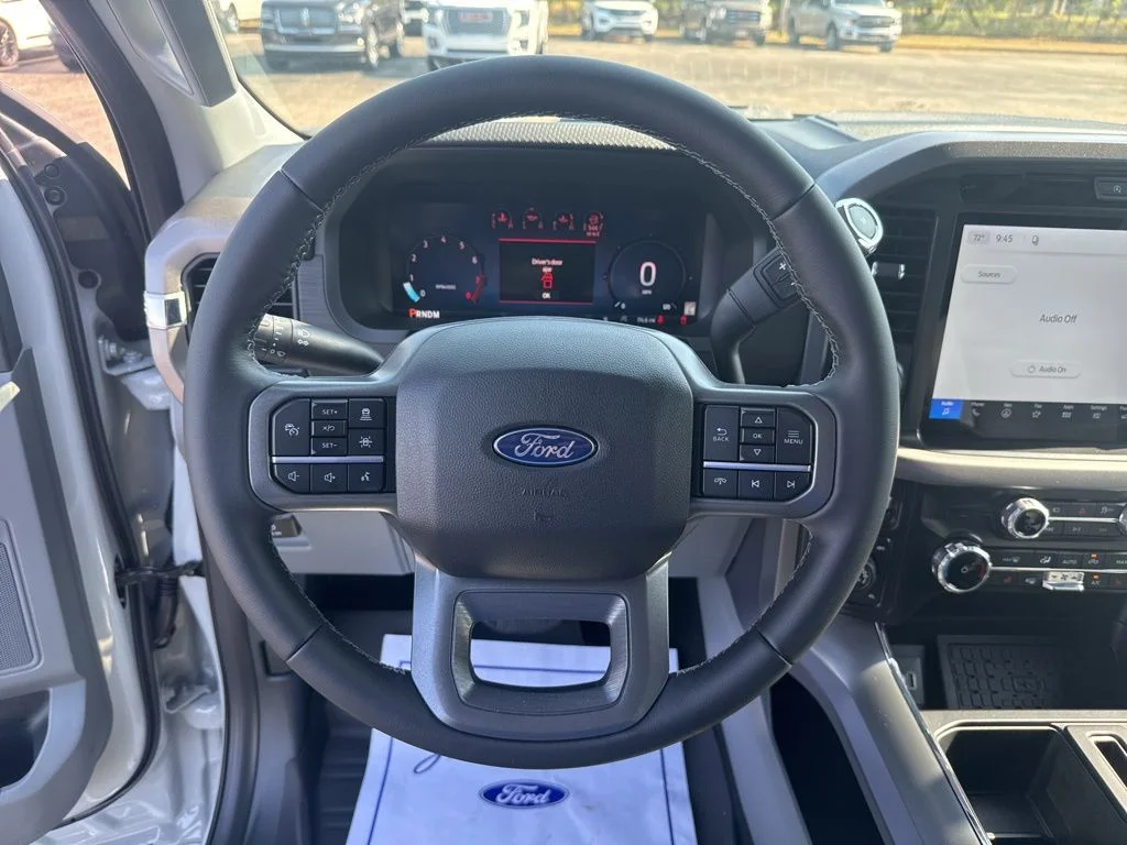 New 2026 Avalanche Ford XLT image 4