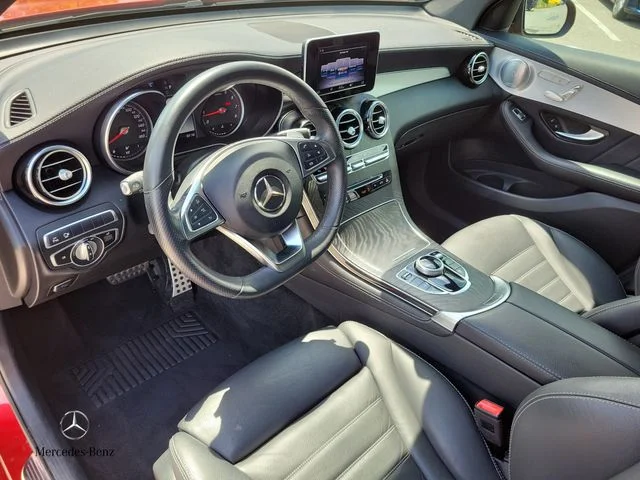 Used 2019  Mercedes-Benz GLC 300 Coupe image 23