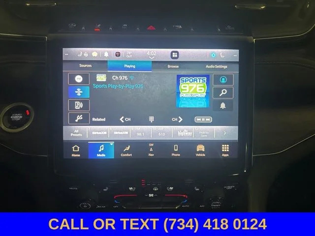 Used 2023 Silver Jeep Overland image 41