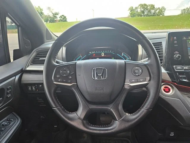 Used 2023  Honda Sport image 14