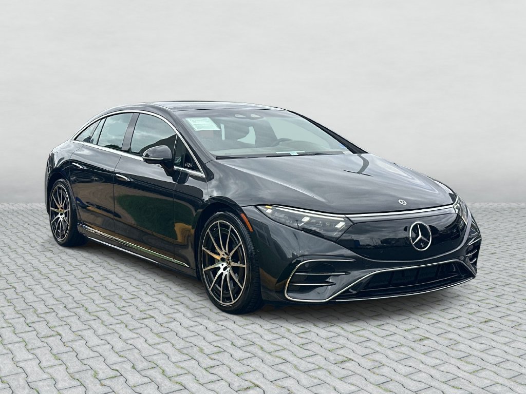 Certified Used 2023 Graphite Gray Metallic Mercedes-Benz 580 image 4