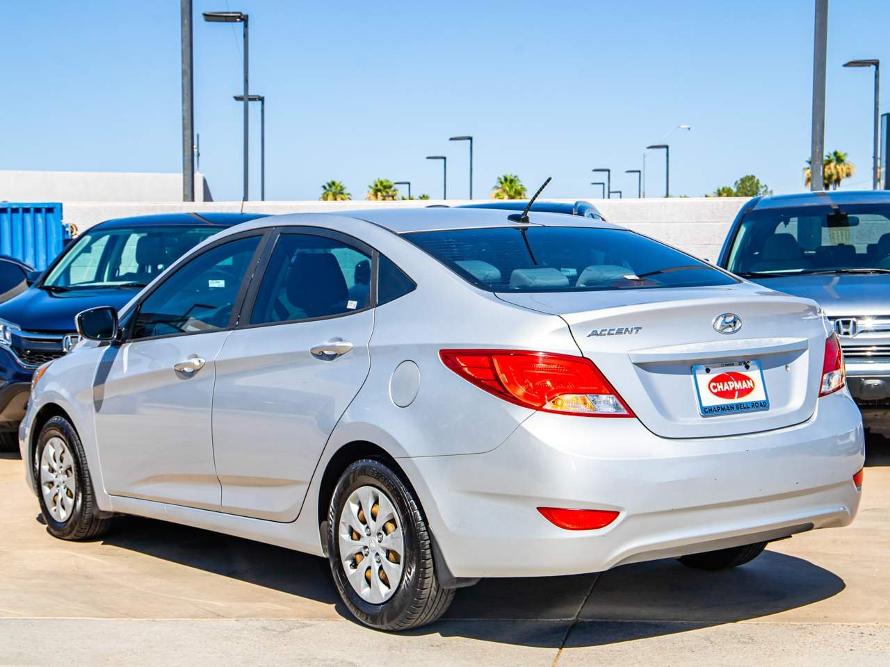 2016 Hyundai Accent SE - Photo 3