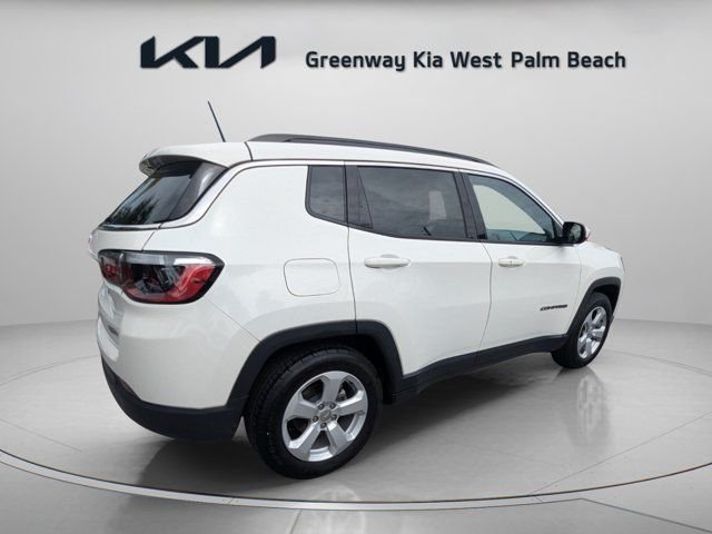 Used 2021 White Jeep Latitude image 7
