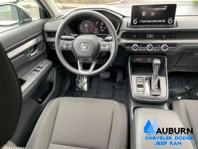 Used 2025 Silver Honda LX image 25