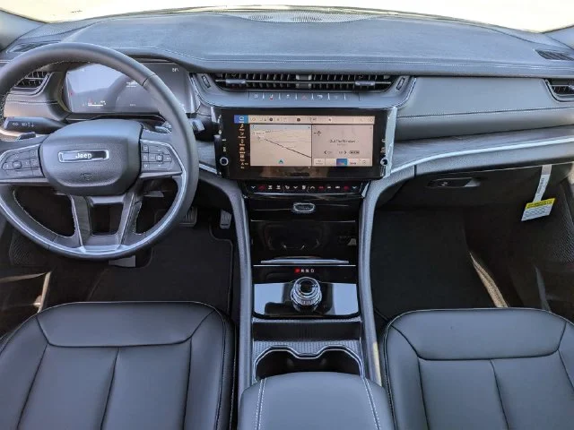 New 2027 White Jeep Limited image 14