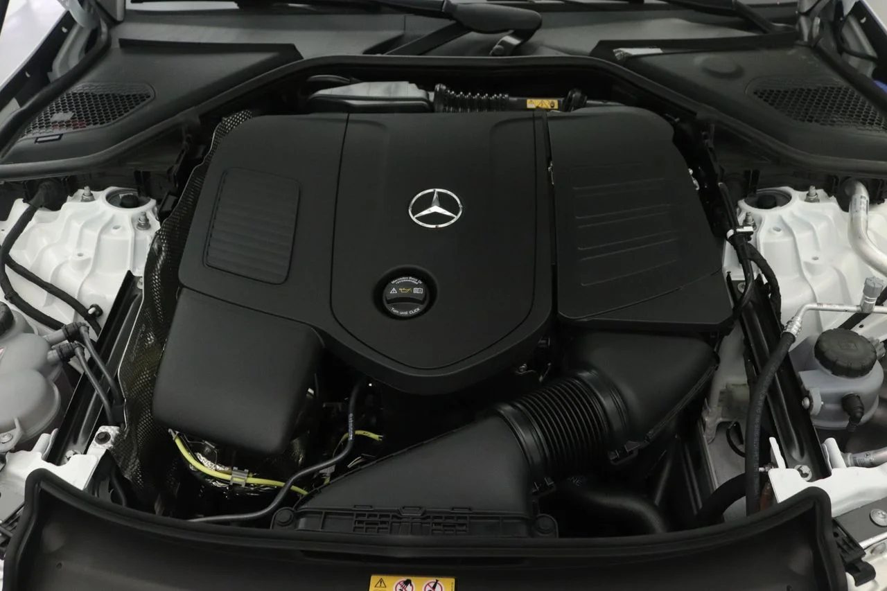 New 2026 Polar White Mercedes-Benz E 350 image 10
