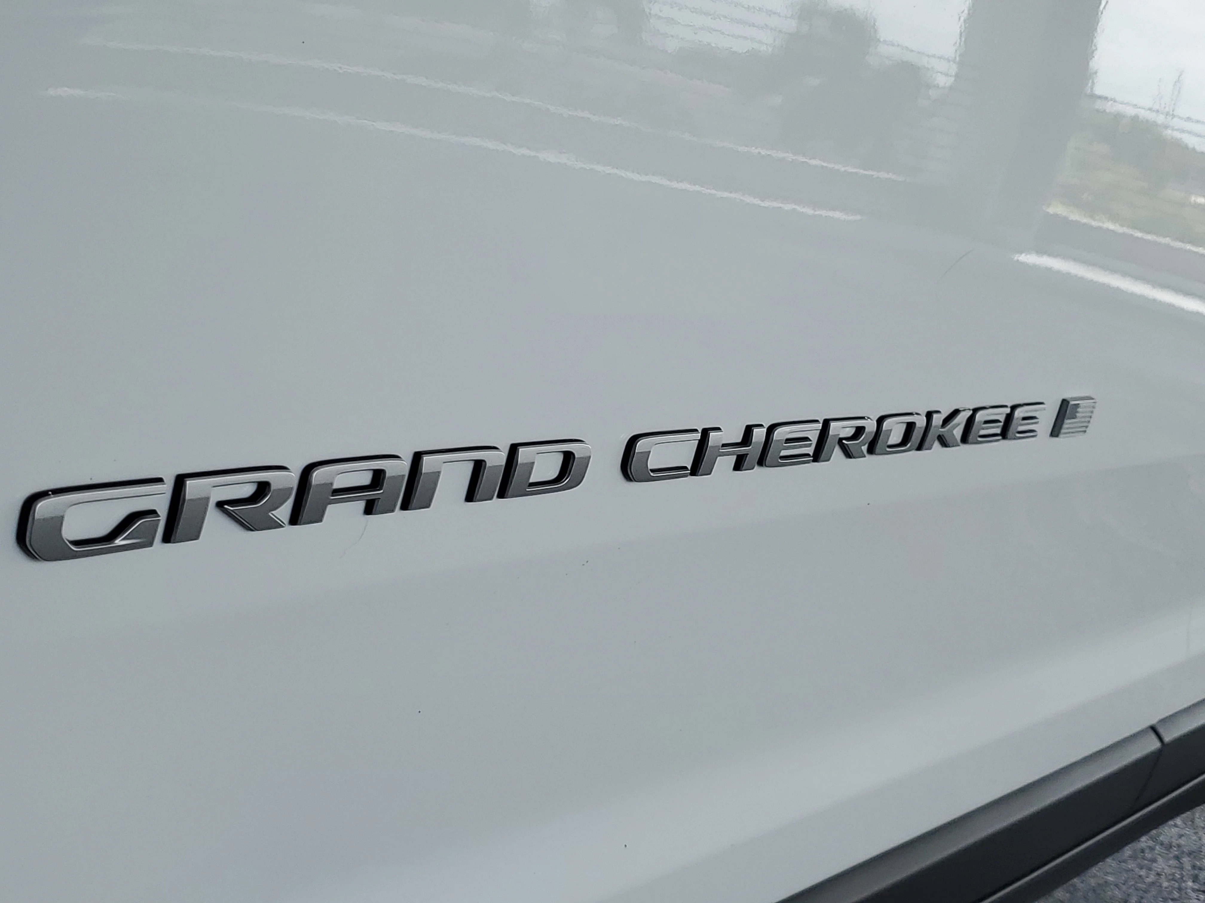 New 2026 Bright White Clearcoat Jeep Laredo X image 4