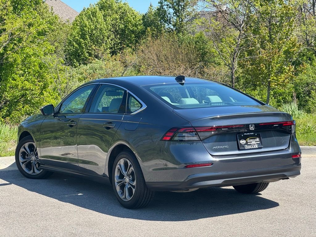Used 2023 Meteorite Gray Metallic Honda EX image 4