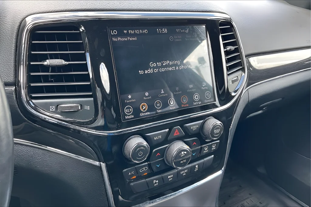 Certified Used 2021 Red Jeep Trailhawk image 22