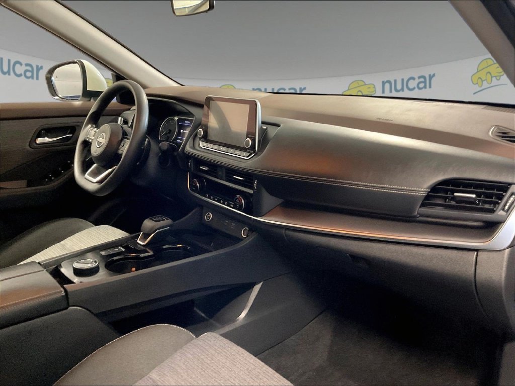Used 2023 White Nissan SV image 14