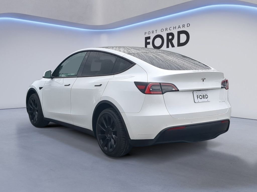 Used 2021 White Tesla Long Range image 4