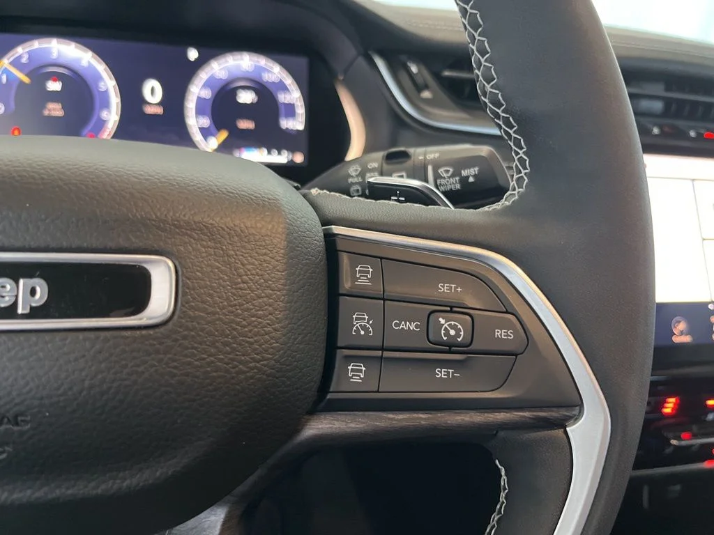Used 2023 Black Jeep Limited image 7