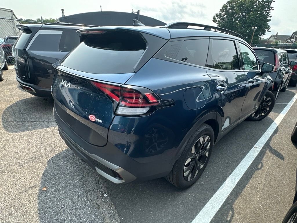 Used 2024 Blue Kia X-Line Prestige image 5