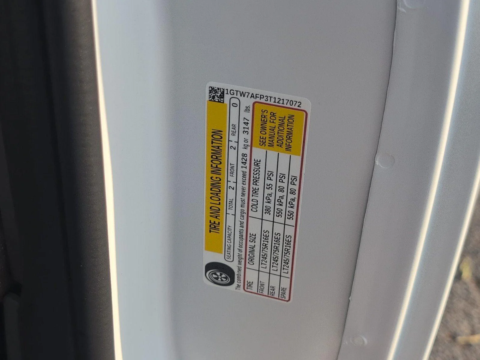 New 2026 Summit White GMC Work Van image 14