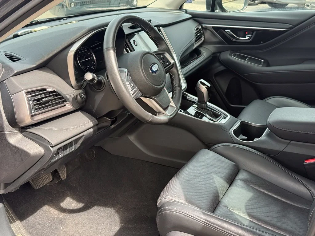 Used 2025 Magnetite Gray Metallic Subaru Limited image 21