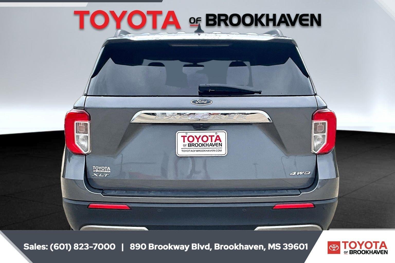 Used 2023 Carbonized Gray Ford XLT image 4