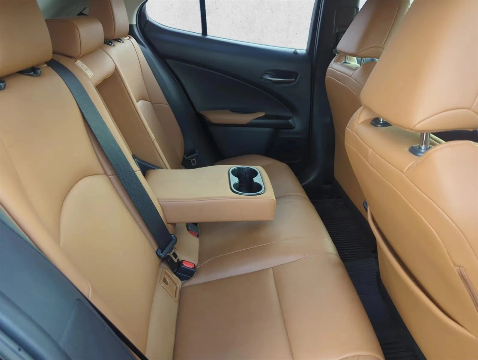 Used 2020 Obsidian Lexus UX 200 image 18