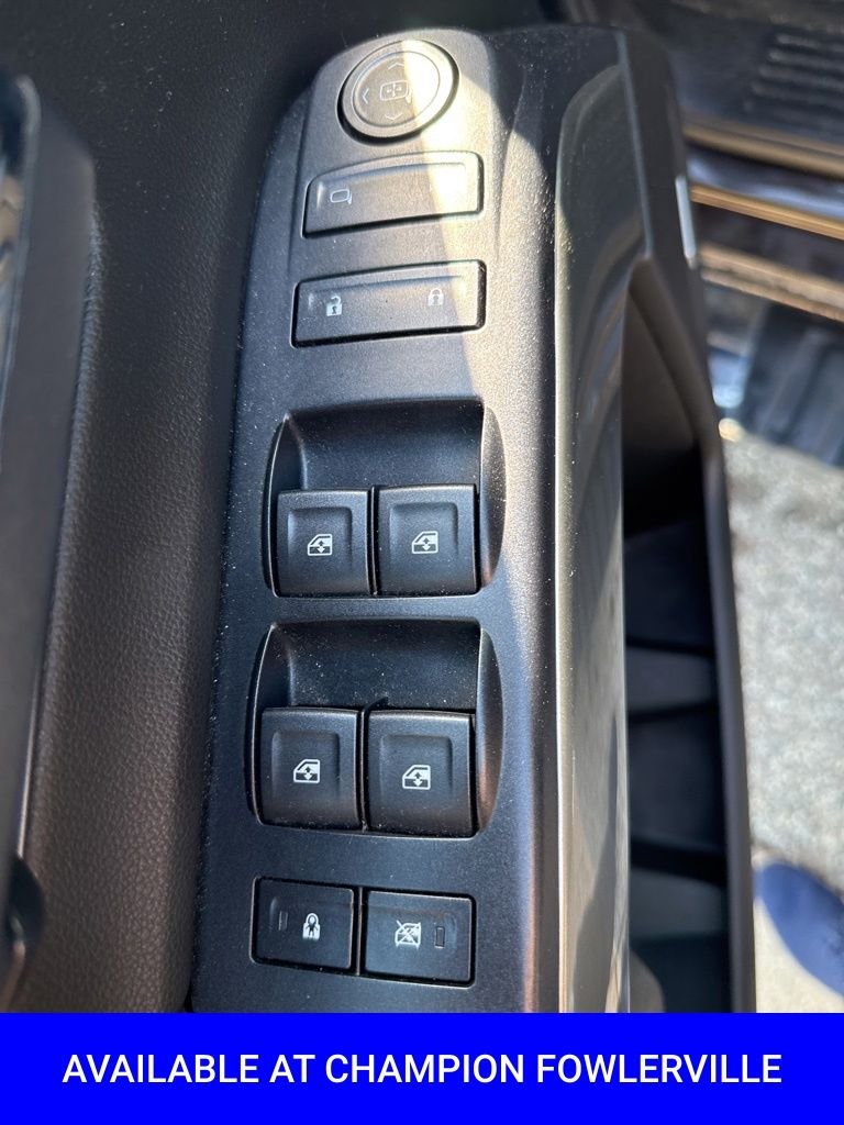 Used 2018 Purple Chevrolet LT image 24