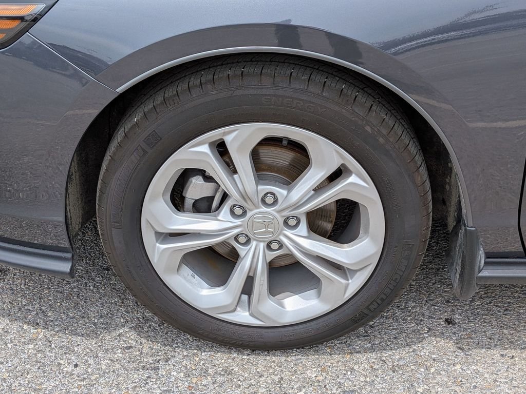 Used 2025 Gray Honda LX image 9