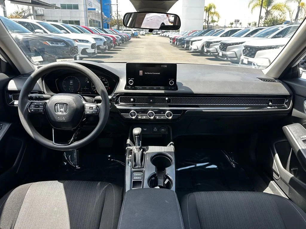 Used 2024  Honda LX image 17