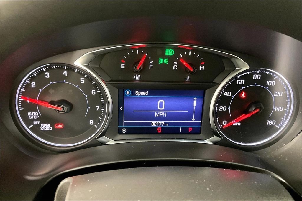 Used 2023 Silver GMC SLE image 12