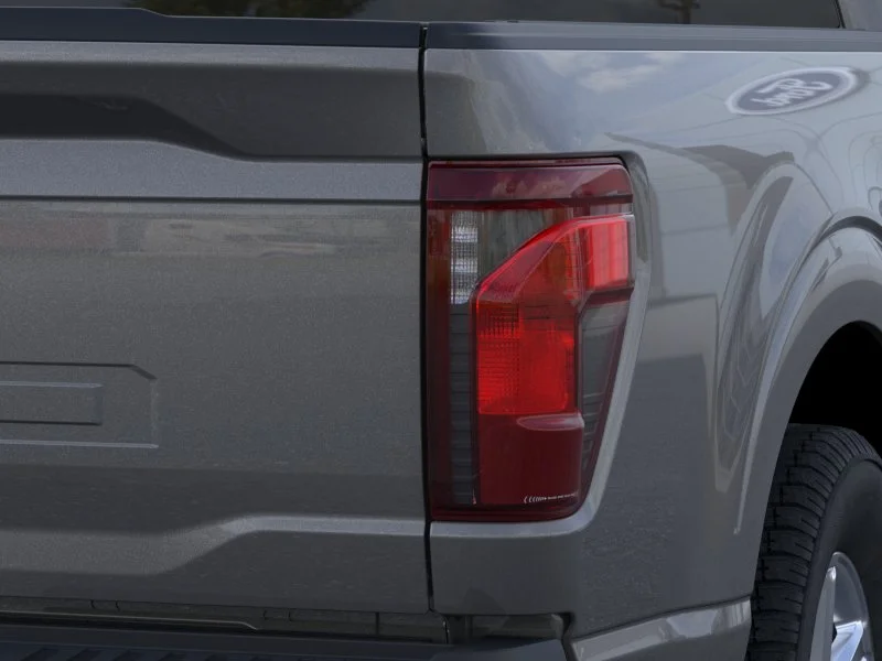 New 2026 Carbonized Gray Metallic Ford XLT image 46