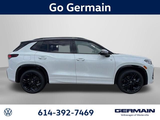 New 2026 Opal White w/Deep Black Roof Volkswagen 2.0T SE R-Line Black image 6