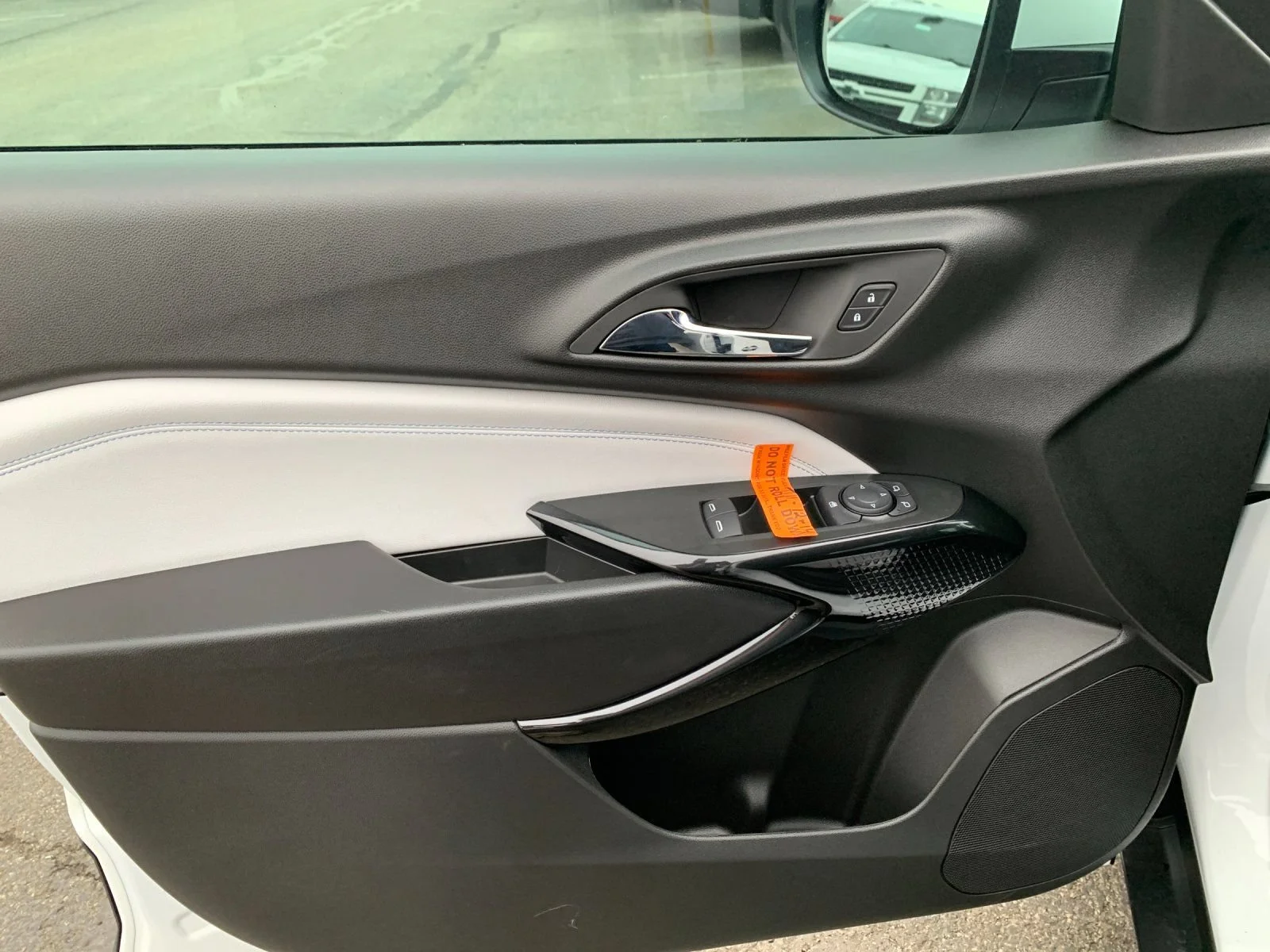 2026 Chevrolet Trax LT - Photo 10