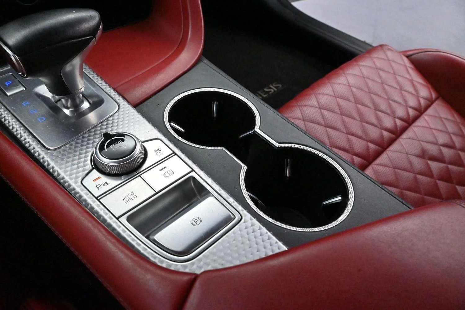 Used 2023 Savile Silver Genesis 3.3T image 19