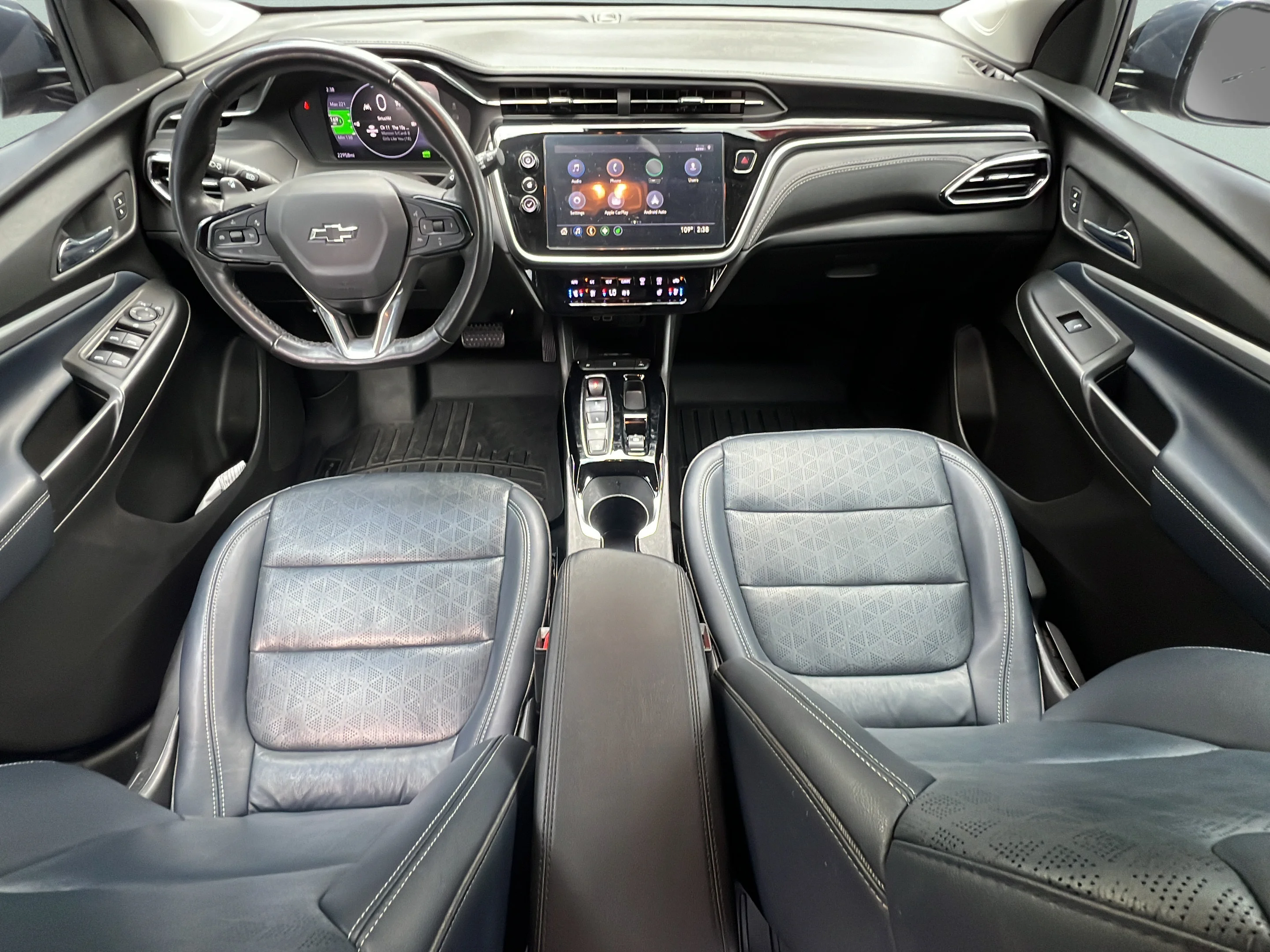 Used 2022 Gray Ghost Metallic Chevrolet LT image 11