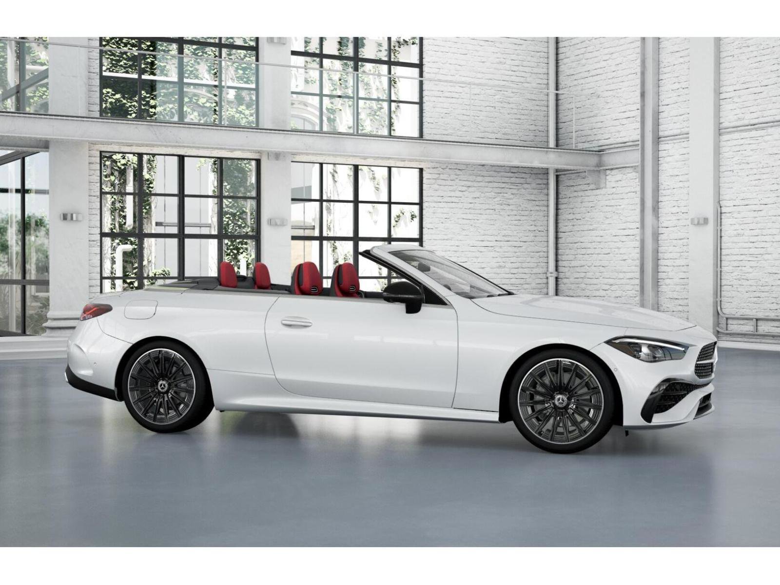 New 2026 MANUFAKTUR Moonlight White Metallic Mercedes-Benz CLE 300 image 14